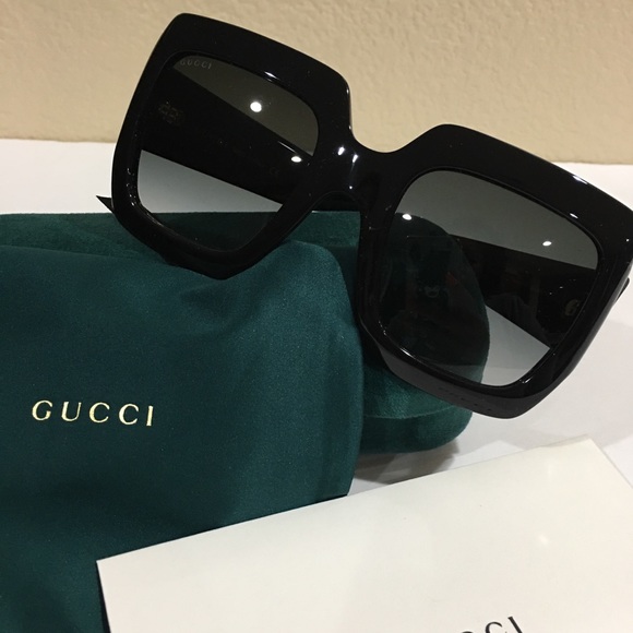 Gucci Accessories - Gucci GG00535 Oversized Square Frame Sunglasses 😎